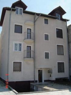 Vila Adora