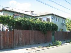 Casa Rares